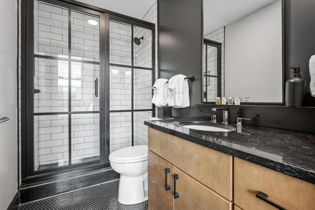 Explore In The Mercantile On Morris Apartment